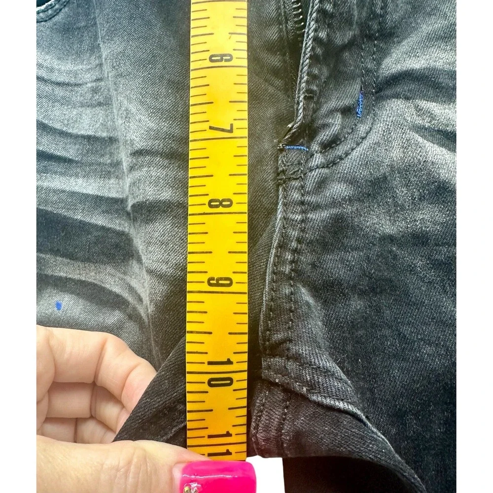 MAKOBI M1969 BONDI SHREDDED JEANS - (BLACK/ Blue) Size 36‎ x 32